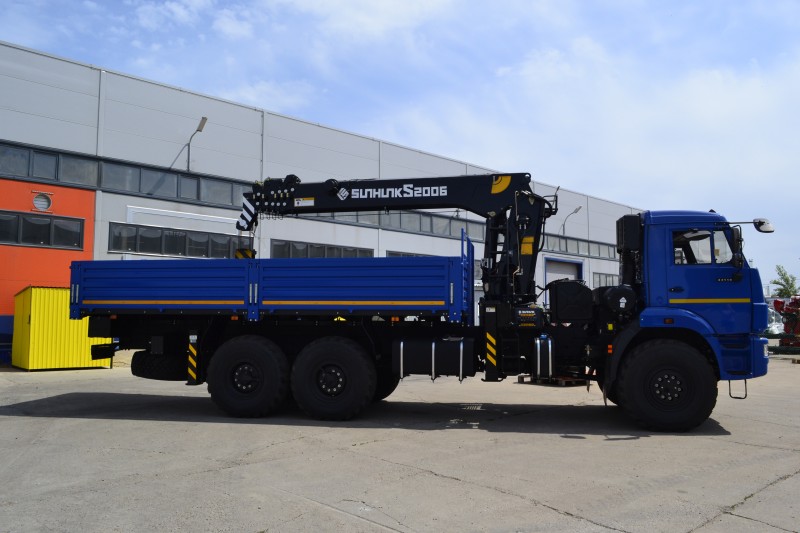 Автомобиль бортовой 438240-02 на шасси КАМАЗ 43118-73094-50 с КМУ SUNHUNK 2006